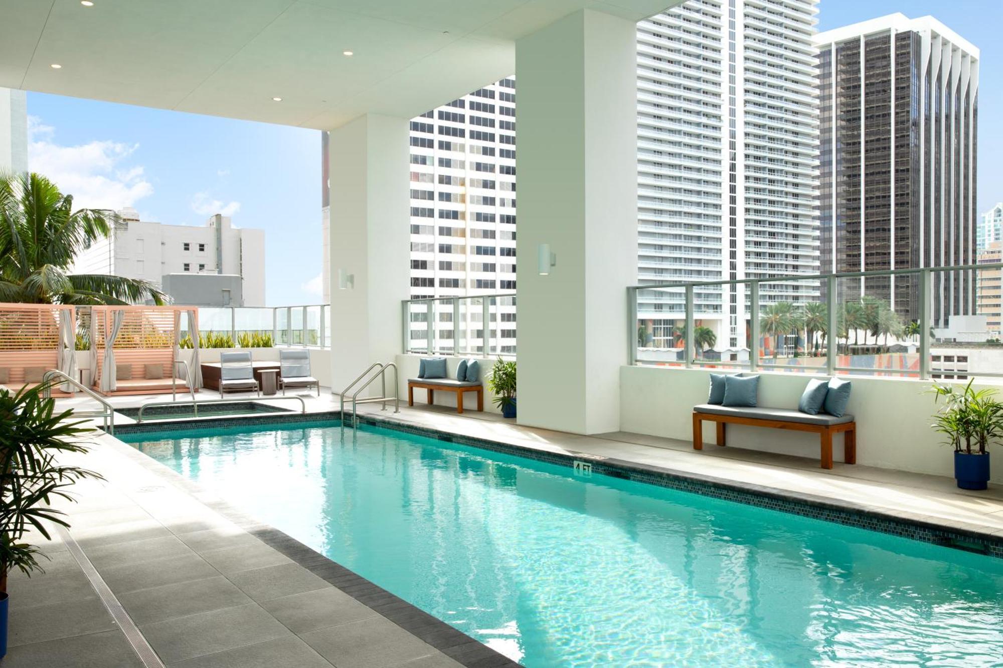 Downtown Miami Hotel エクステリア 写真